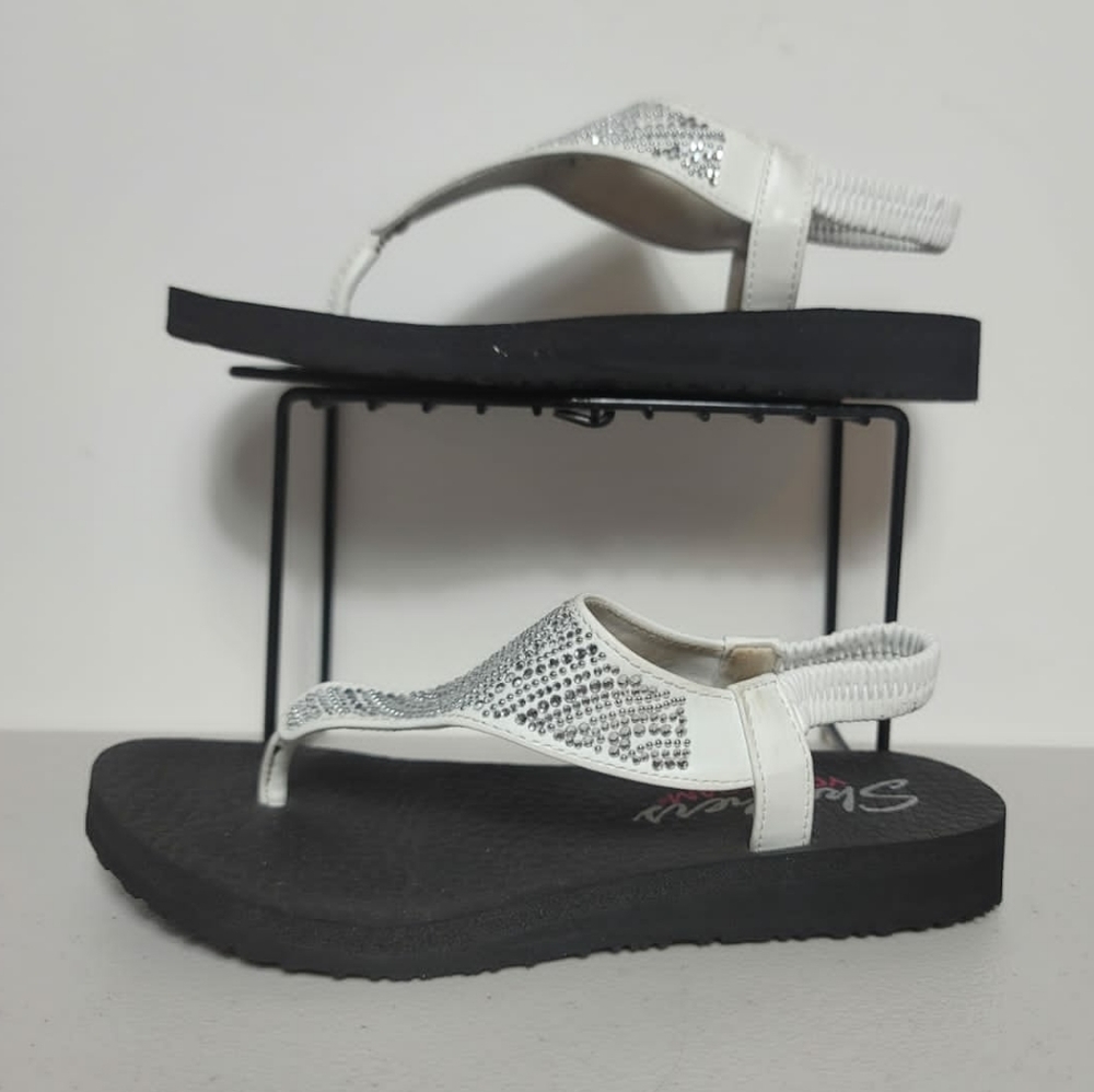 Skechers Meditación Woman Slice Sandals Sz 6 white